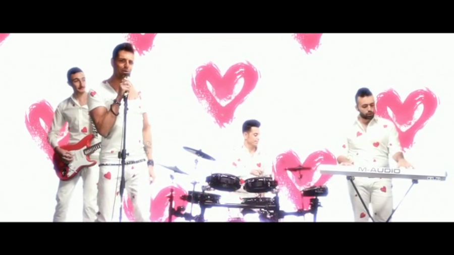 song_e_napule-2.png song_e_napule-2.png