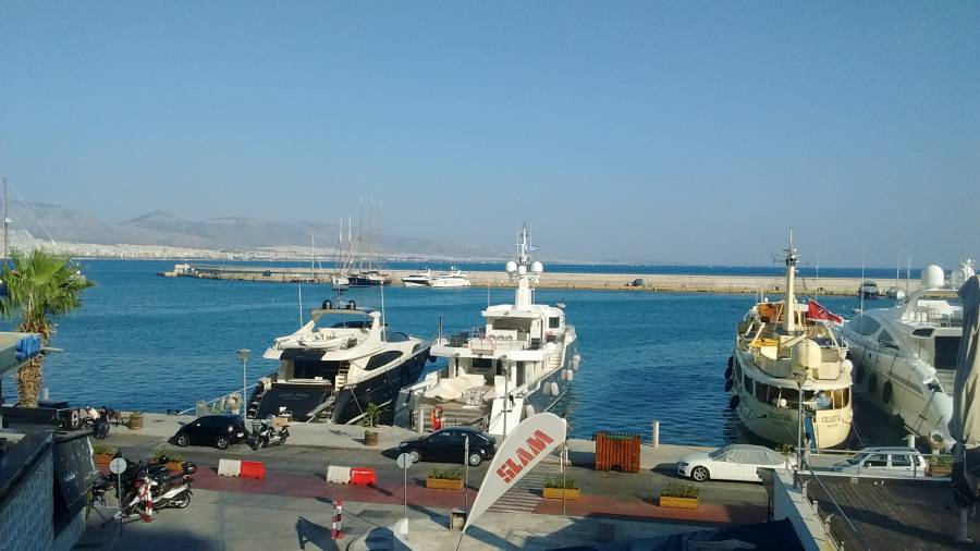 marina_pireo.jpg marina_pireo.jpg