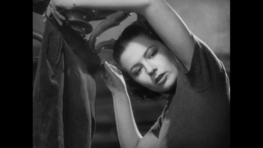 lady_vanishes-6.png lady_vanishes-6.png