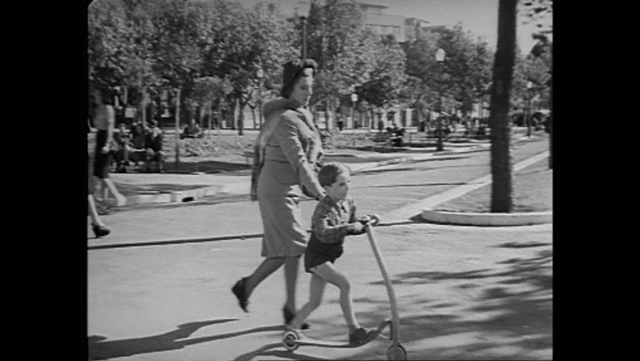 bambini_ci_guardano-1.png bambini_ci_guardano-1.png